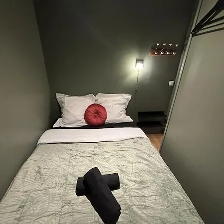 Elegance Parisienne Pour 4 Personnes * Parigi